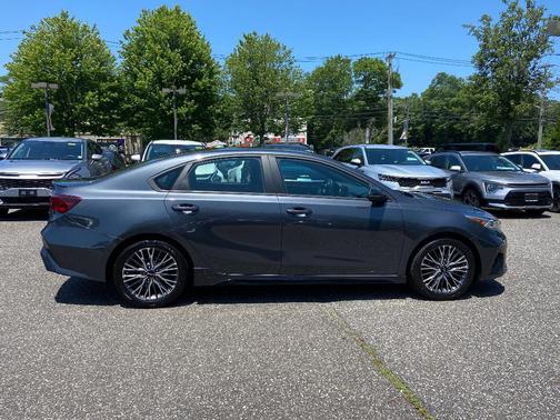 2022 Kia Forte GT-Line