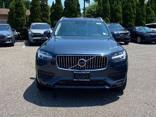 Denim Blue Metallic 2022 Volvo XC90 T6 Momentum