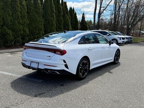 Glacial White Pearl 2022 Kia K5 GT-Line