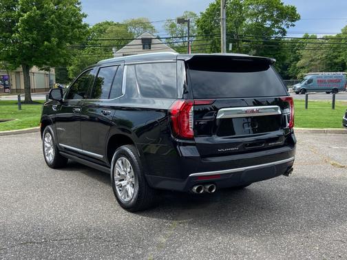 Onyx Black 2021 GMC Yukon Denali