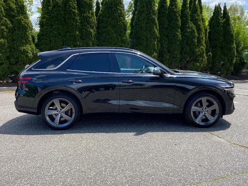 Vik Black 2023 Genesis GV70 2.5T