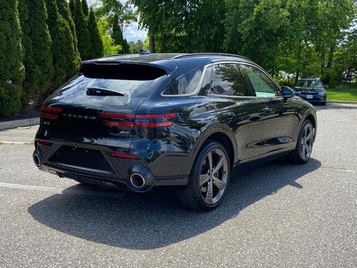 Vik Black 2023 Genesis GV70 2.5T