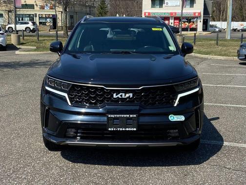 2022 Kia Sorento Plug-In Hybrid SX