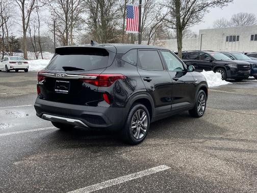 2023 Kia Seltos LX