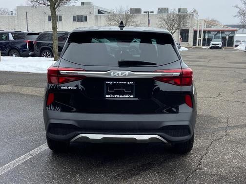 2023 Kia Seltos LX