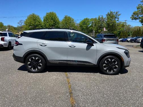 Wolf Gray 2024 Kia Sportage X-Line