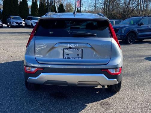 2024 Kia Niro LX