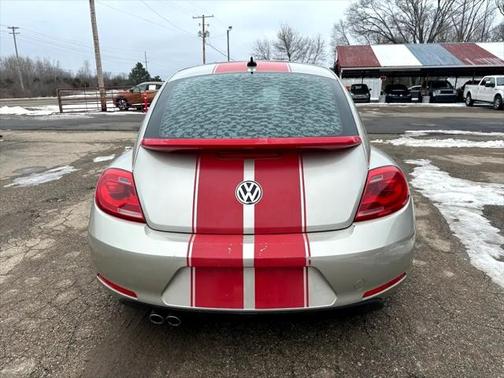 2015 Volkswagen Beetle DSG 2.0L TDI w/Sun/Sound/Nav