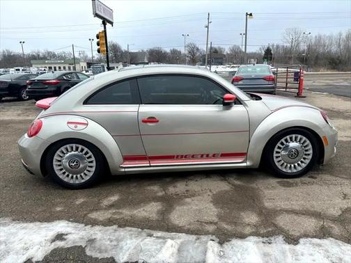 2015 Volkswagen Beetle DSG 2.0L TDI w/Sun/Sound/Nav