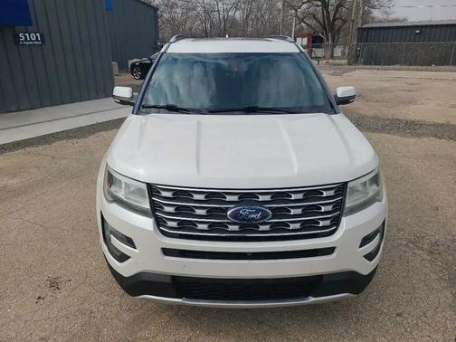 White Platinum Metallic Tri-Coat 2016 Ford Explorer Limited