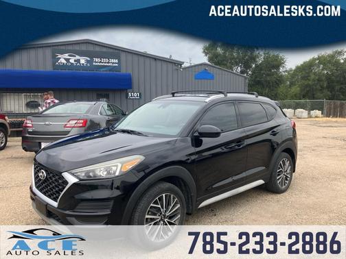2019 Hyundai TUCSON SE