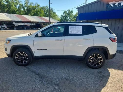 White Clearcoat 2019 Jeep Compass Upland Edition 4x4