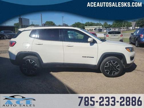 White Clearcoat 2019 Jeep Compass Upland Edition 4x4