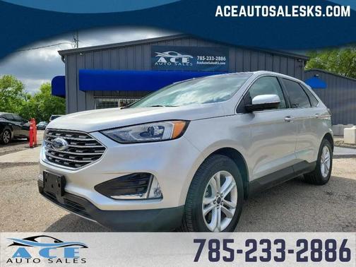 Ingot Silver Metallic 2019 Ford Edge SEL