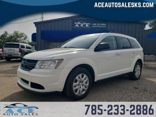 Vice White 2018 Dodge Journey SE