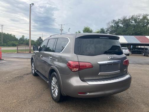 2016 INFINITI QX80 Base