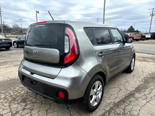 2017 Kia Soul Base