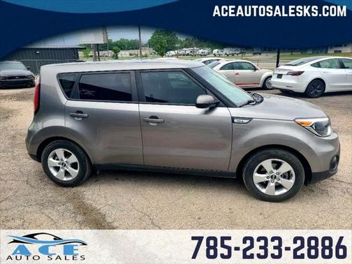 2017 Kia Soul Base
