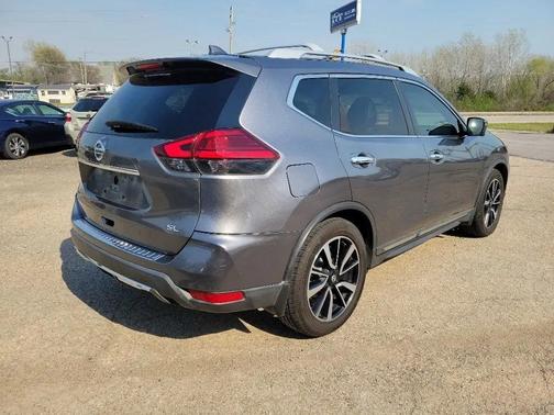 2017 Nissan Rogue Platinum