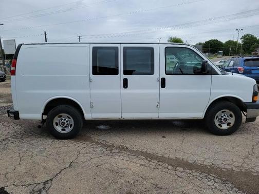 Summit White 2017 GMC Savana 2500 Work Van