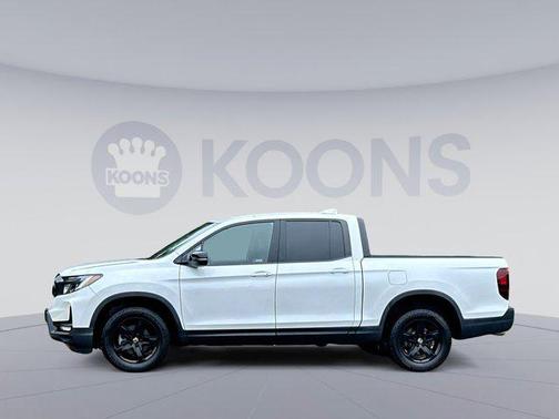 2022 Honda Ridgeline Black
