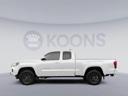 2020 Toyota Tacoma SR