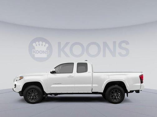 2020 Toyota Tacoma SR