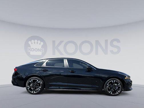 Ebony Black 2022 Kia K5 GT-Line
