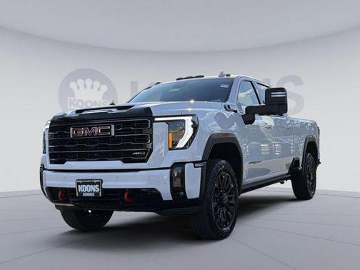 Summit White 2024 GMC Sierra 2500 AT4