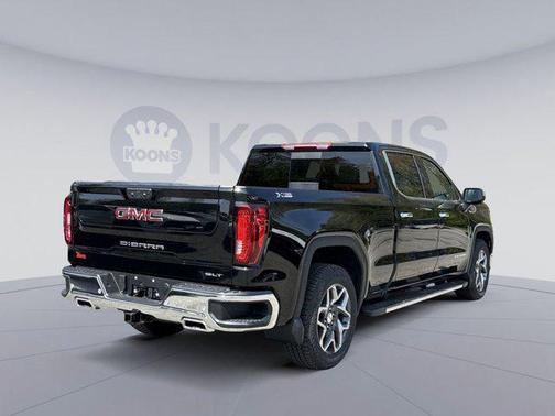 Onyx Black 2026 GMC Sierra 1500 SLT