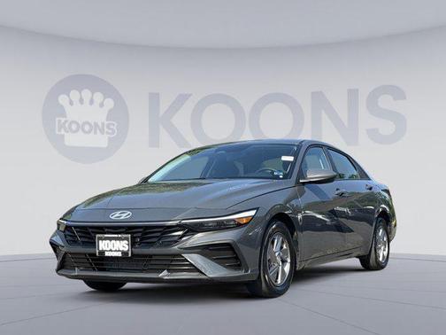 Ecotronic Gray 2025 Hyundai ELANTRA SE