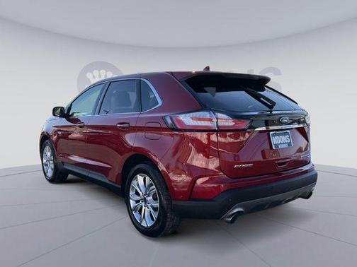 2020 Ford Edge Titanium