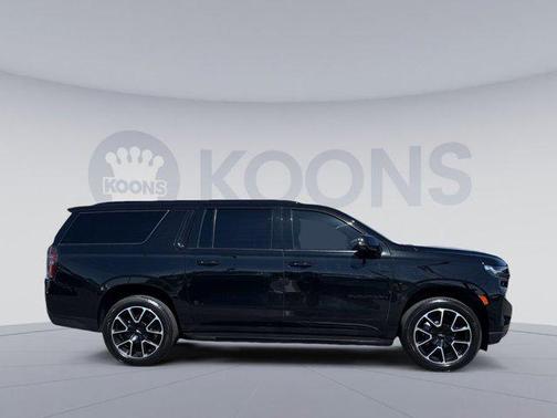 2022 Chevrolet Suburban RST