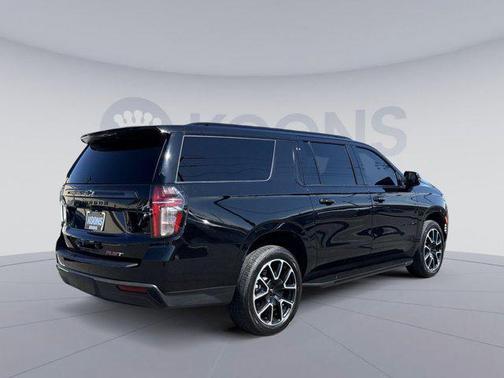 2022 Chevrolet Suburban RST
