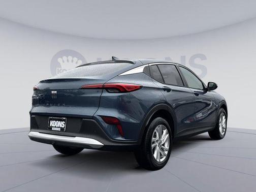 Ocean Blue Metallic 2025 Buick Envista Preferred FWD