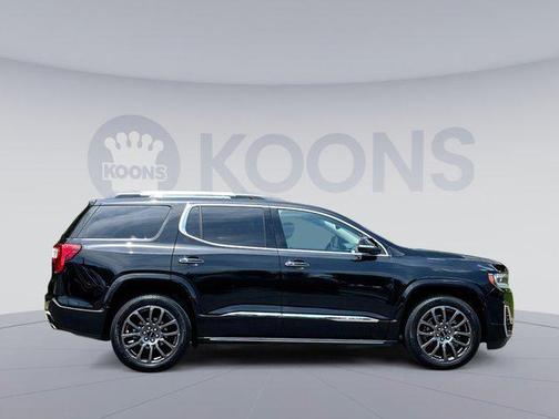 2022 GMC Acadia Denali