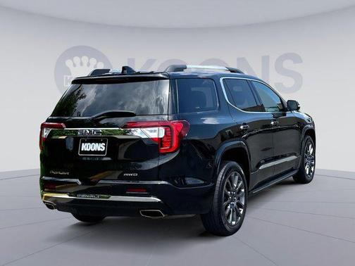 2022 GMC Acadia Denali