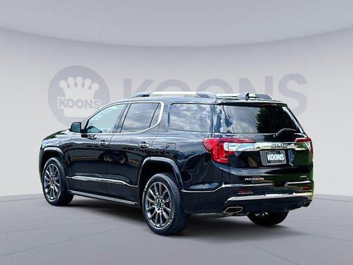 2022 GMC Acadia Denali