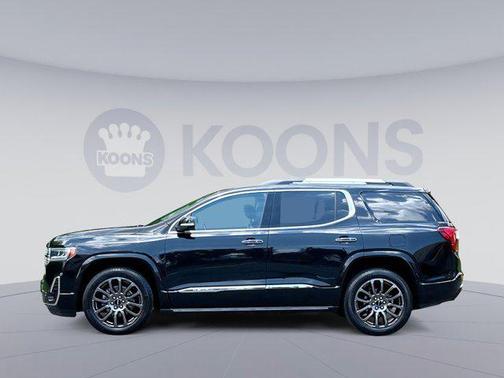 2022 GMC Acadia Denali