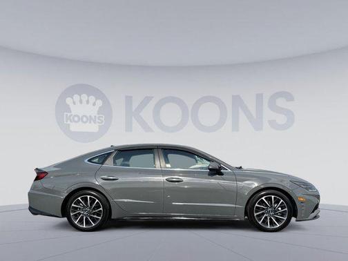 2020 Hyundai SONATA Limited