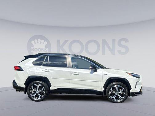 2022 Toyota RAV4 Prime XSE