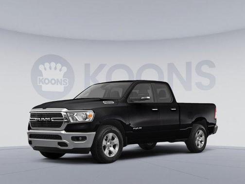 Diamond Black Crystal Pearlcoat 2022 RAM 1500 Big Horn/Lone Star
