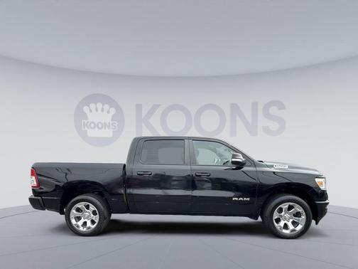 Diamond Black Crystal Pearlcoat 2022 RAM 1500 Big Horn/Lone Star
