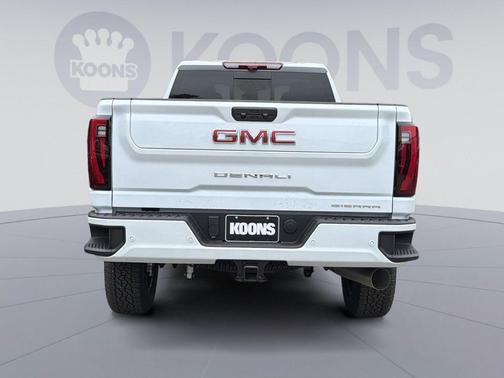 Glacier White Tricoat 2026 GMC Sierra 3500 Denali