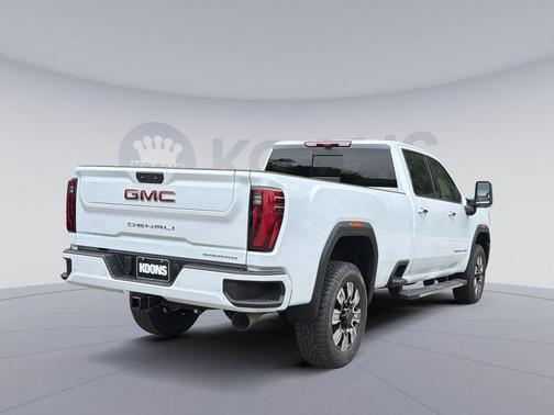 Glacier White Tricoat 2026 GMC Sierra 3500 Denali