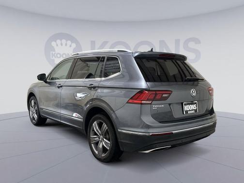 Platinum Gray Metallic 2020 Volkswagen Tiguan 2.0T SEL
