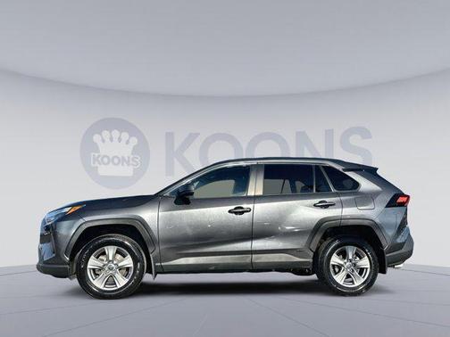 2023 Toyota RAV4 Hybrid LE