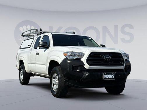 2019 Toyota Tacoma SR