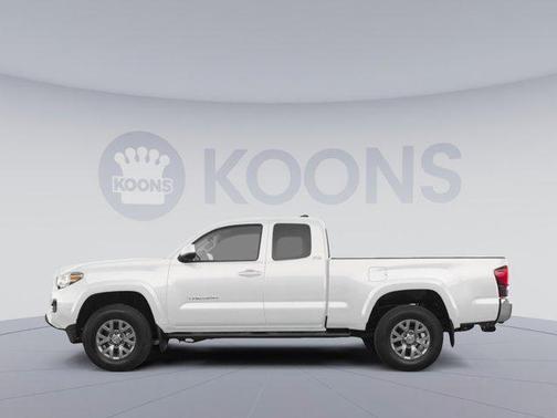 2019 Toyota Tacoma SR