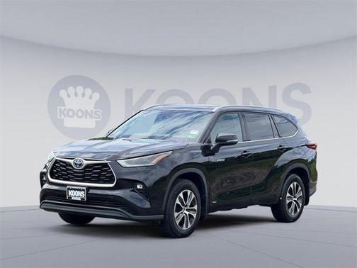 2021 Toyota Highlander Hybrid XLE